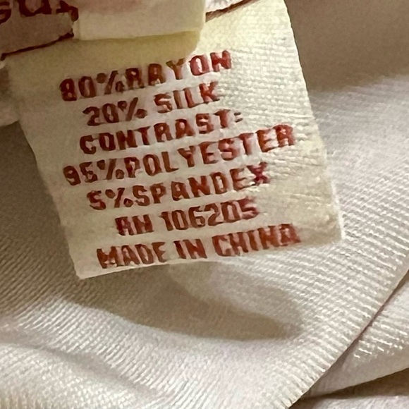 Sundance Cream Relaxed Notched Collar Blouse - Picture 6 of 6